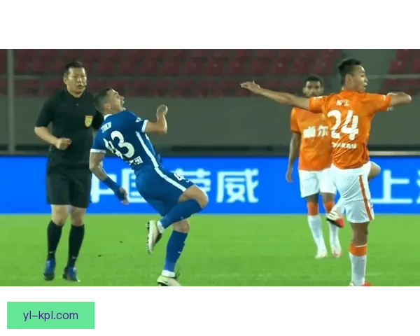 中超升班马票价高球迷抗议